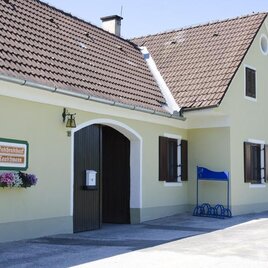 Tauschmann_Haus | © Buschenschank Tauschmann