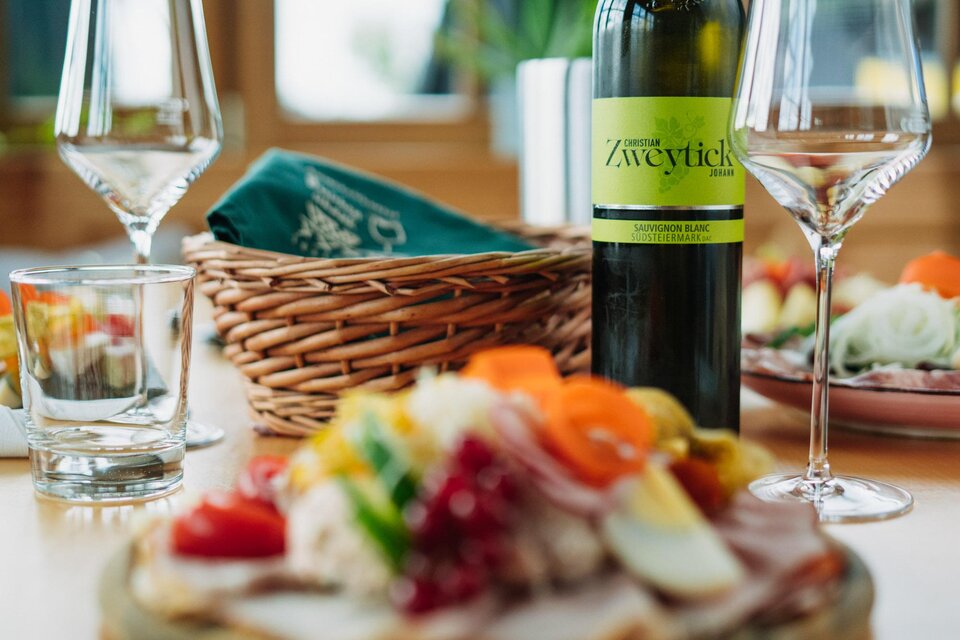 Buschenschank Zweytick Christian und Elena - Impression #1 | © Weingut & Buschenschank Zweytick | Fam. Zweytick