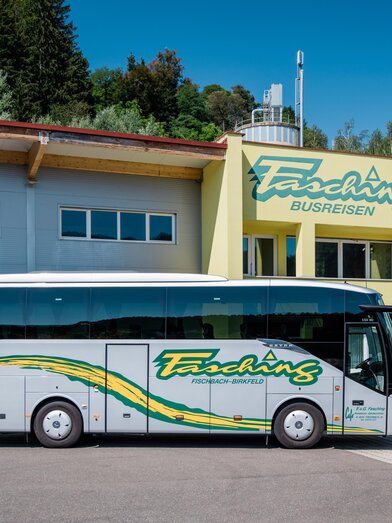 Bus tours Fasching_bus gray page_Eastern Styria | © Busreisen Fasching | die Mosbacher´s | © Busreisen Fasching