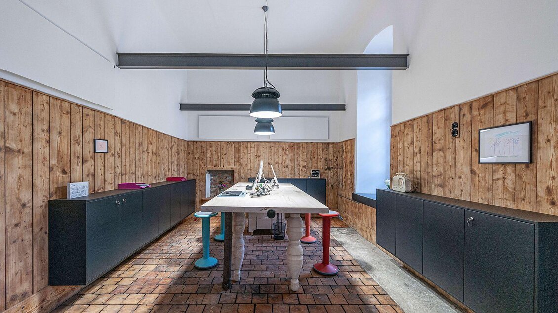 Co-Working Space, Tisch, Bad Aussee