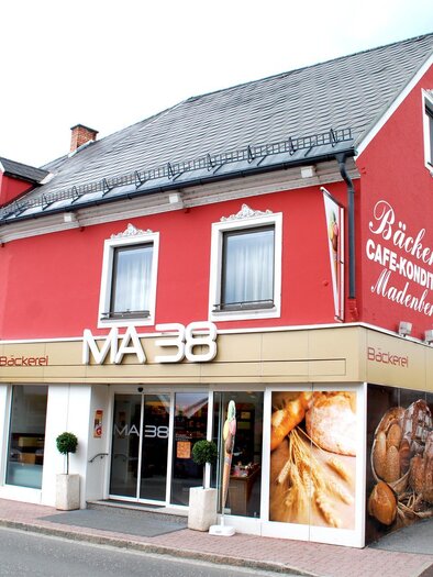 Madenberger-Außenansicht-Murtal-Steiermark | © Bäckerei Madenberger