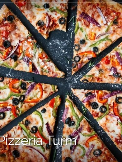 Pizza-Genuss im Café-Pizzeria Turm | © Keine Kenntnis, HP | © Keine Kenntnis, HP