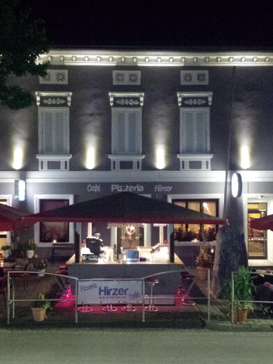 Cafe Pizzeria Hirzer Leutschach | © Hans-Peter Hirzer | Pizzeria Hirzer | Hans-Peter Hirzer | © Hans-Peter Hirzer | Pizzeria Hirzer