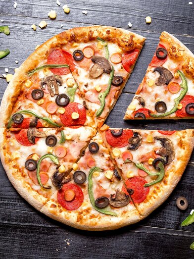 Pizza | © Freepik | Freepik | © freepik