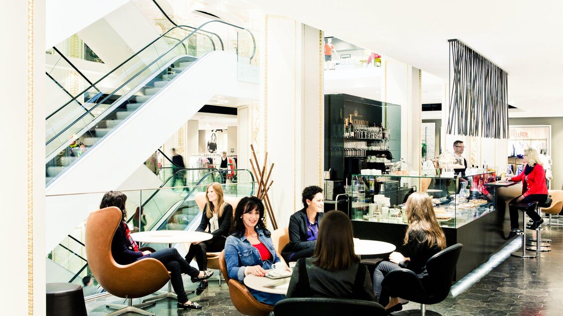 Champagnerbar | © Tageskaffee Freiblick