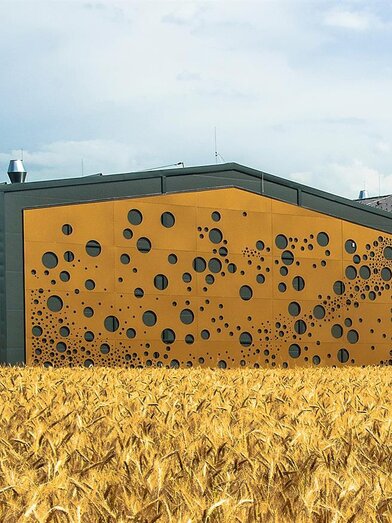 Krauss Distillery | Christa Strobl | © Destillery Krauss