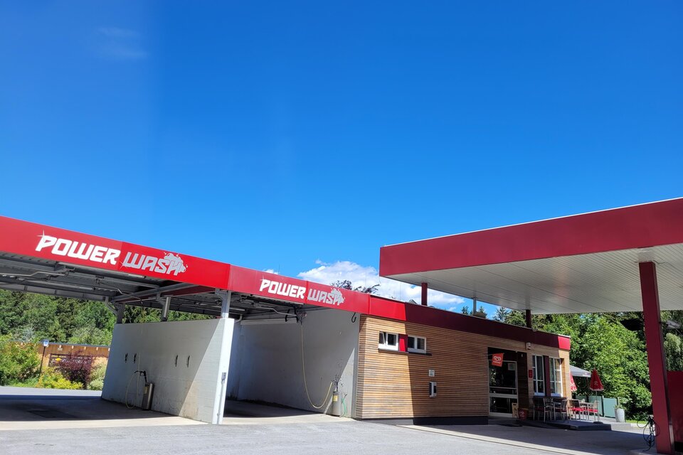 E-bike charging possibility gas station Bauer - Impression #1 | © Tourismusverband Oststeiermark