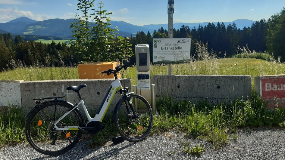 E-Bike Charging Station_Rechberg_Station_Eastern Styria | © Tourismusverband Oststeiermark