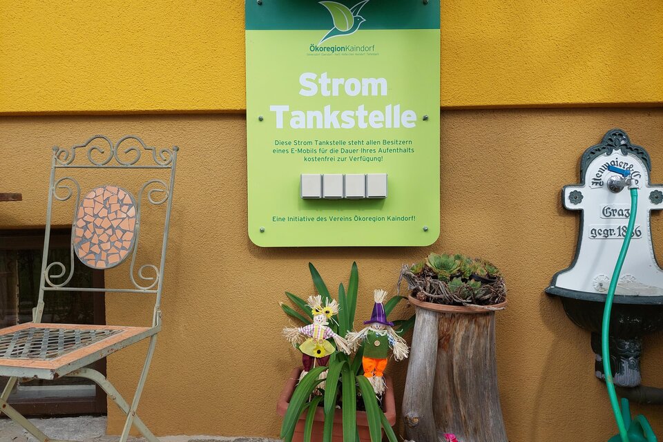 E-bike charging station Toni Bräu - Impression #1 | © Tourismusverband Oststeiermark
