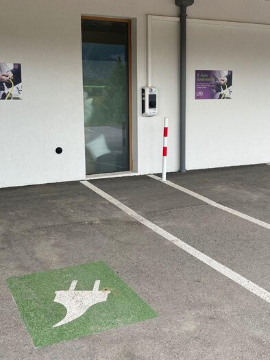 At the Narzissen Vital Resort, there are charging facilities for electric cars. | © TVB Ausseerland- Salzkammergut_Nathalie Schröttenhamer