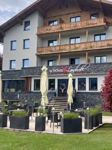 Schönis Landhotel Electric Charging Station | © TVB Ausseerland Salzkammergut (c) Heike Temmel | TVB Ausseerland Salzkammergut (c) Heike Temmel | © TVB Ausseerland Salzkammergut (c) Heike Temmel