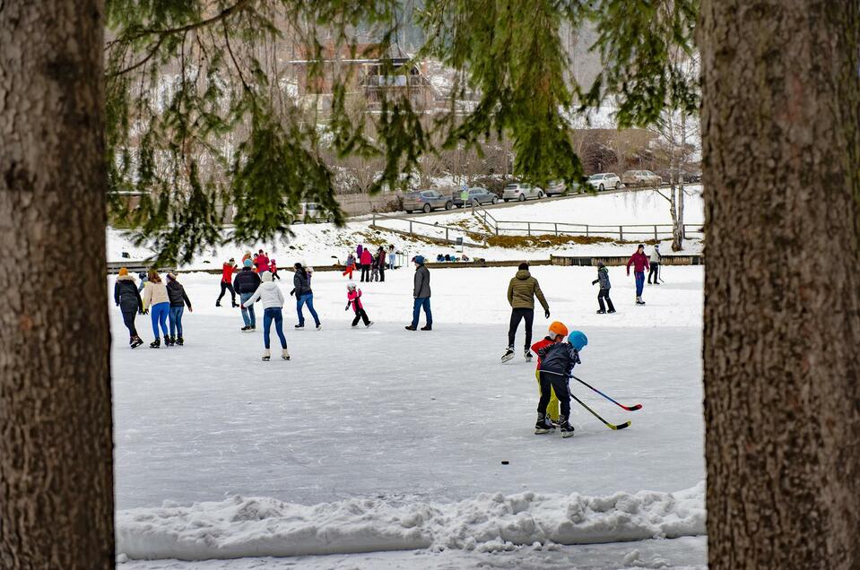 Ice skating at the Weiermoar pond - Impression #1 | © Weiermoarteich
