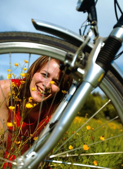 Bicycle transport_Wheel tire_Eastern Styria | © Harry Schiffer