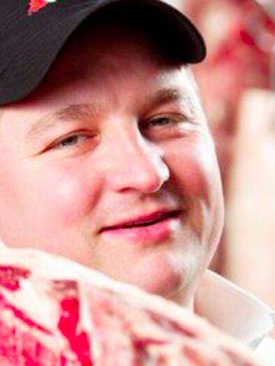 Chef Bernd Triebl mit Schinken | © Bernd Triebl