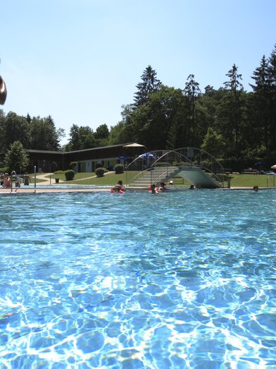 Freibad_Kind_Oststeiermark | © Bergmann