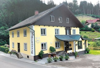 Kreuzwirt Inn_house_view_Eastern Styria | © Oststeiermark Tourismus
