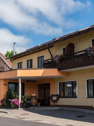 GasthausMossauer-Außenbereich1-Murtal-Steiermark | © Gasthaus Mossauer | Gasthaus Mossauer | © Gasthaus Mossauer