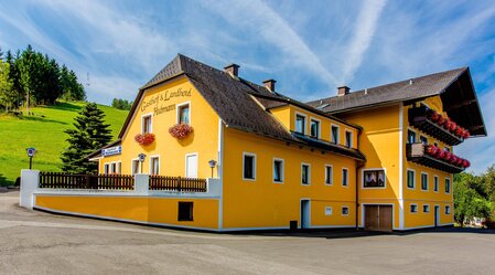 GasthofLandhotelHubmann-Außenansicht1-Murtal-Steie | © Gasthof Landhotel Hubmann | Gasthof Landhotel Hubmann | © Gasthof Landhotel Hubmann