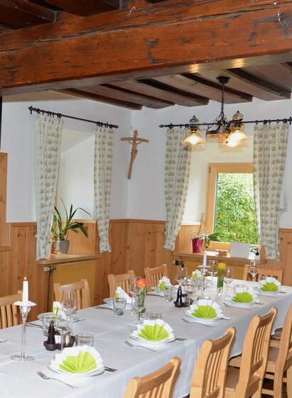 Pferschywirt_Tisch_Oststeiermark | © Tourismusverband Oststeiermark