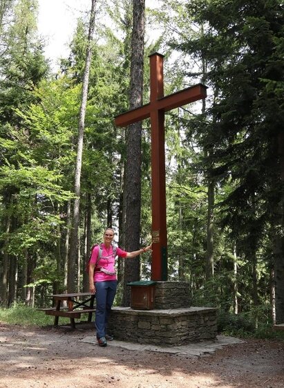 Buchkogel_summit_cross_Eastern Styria | © WEGES