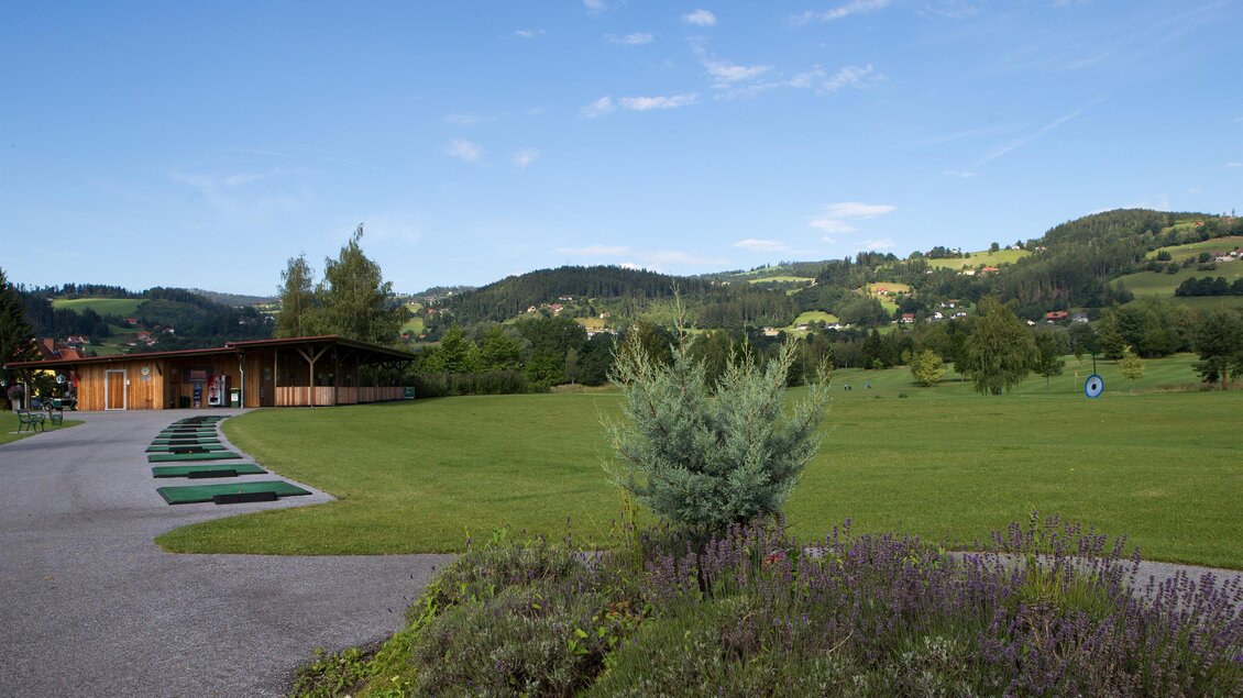 Driving Range und Übungsbereich beim Golfclub Erzherzog Johann in Maria Lankowitz, Steiermark.  | © GEPA Pictures