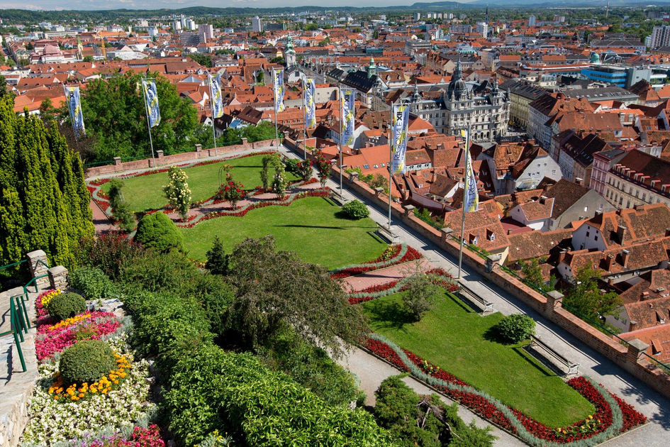 Schlossberg mit Blick auf die Altstadt | © Graz Tourismus - Harry Schiffer | © Graz Tourismus - Harry Schiffer