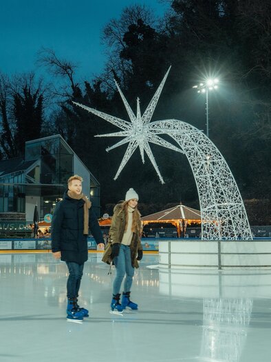 leuchtender Stern in der Winterwelt | © Region Graz - studio draussen