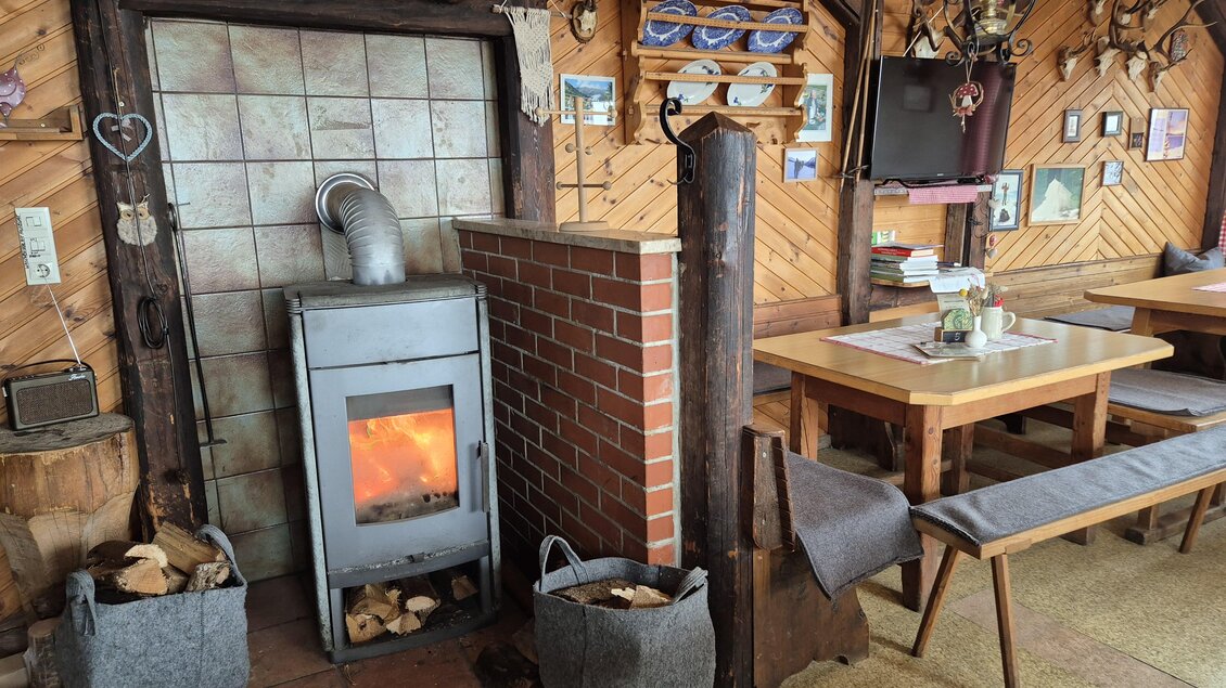Greimhütte Gaststube | © TV Murau