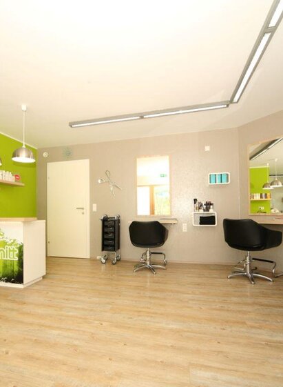 Friseursalon | © Haarschnitt