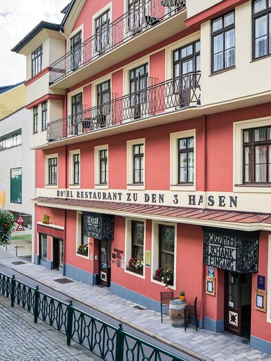 Hotel Drei Hasen | © Rudy Dellinger