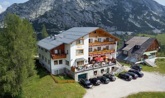 Hotel Alpenrose, sun terrace, Tauplitzalm | © Hotel Alpenrose