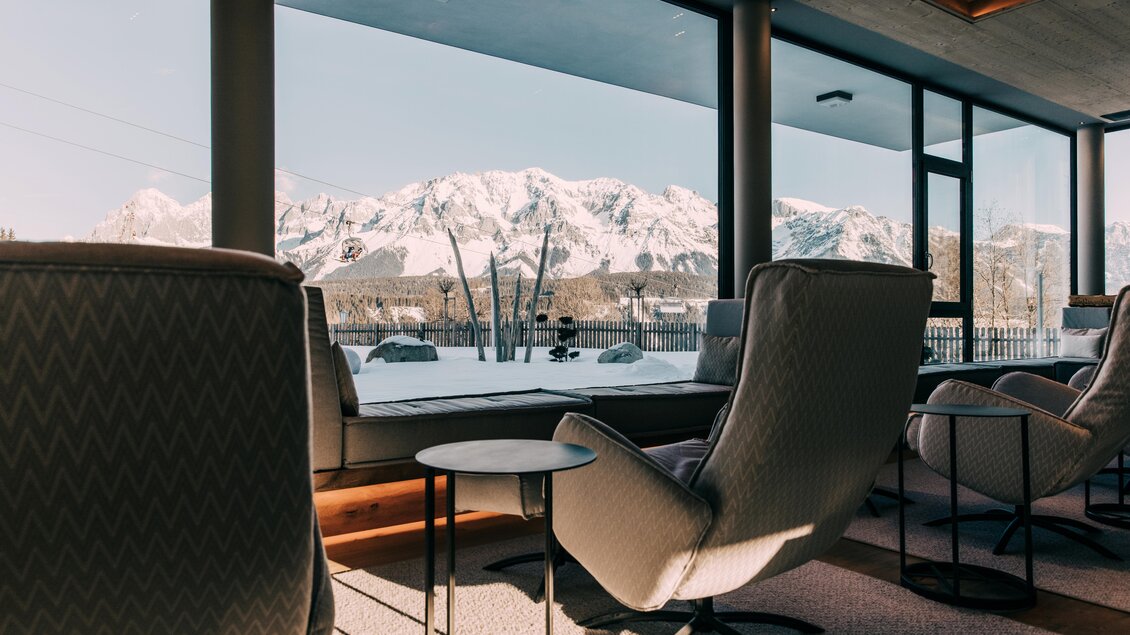 Ruheraum mit Blick auf das Dachstein-Massiv | © Hotel Schwaigerhof