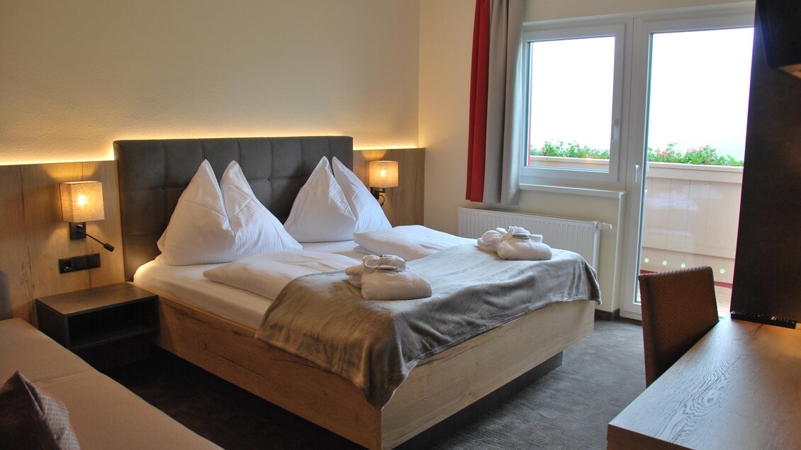 Doppelzimmer de luxe | © Algo