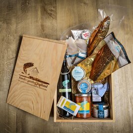 Jobi Ab Hof Verkauf_Delikatessenbox_Oststeiermark | © Forellenhof Joglland