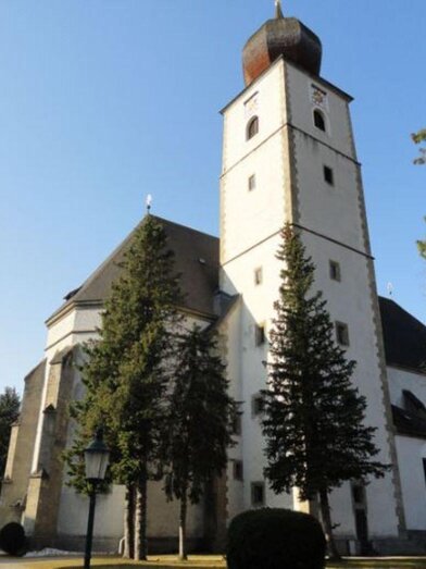 Pfarrkirche Gröbming außen