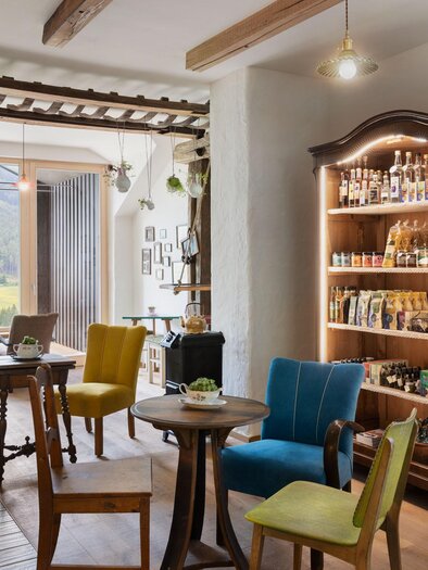 Kaffeehaus-Sloho-Innen1-Murtal-Steiermark | © Sloho Bergurlaub