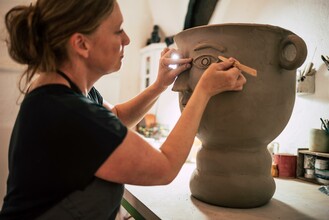 Ceramics Petra Saurugg_workshop_Eastern Styria | © Tourismusverband Oststeiermark