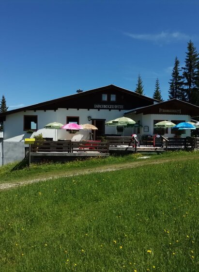 Lärchkogelhütte im Sommer | © Lärchkogelhütte