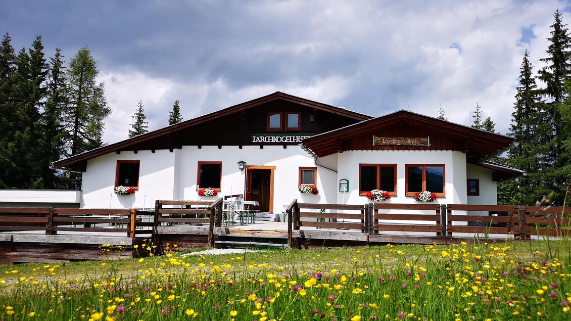 Lärchkogelhütte im Sommer | © Lärchkogelhütte