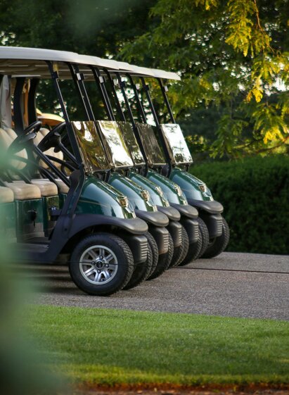 Golfcard | dean-unsplash | © dean-unsplash