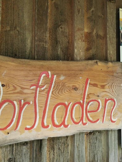 Marion's Dorfladen, Bad Aussee, Schild | © TVB Ausseerland Salzkammergut Theresa Schwaiger