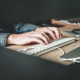Software | © zan-lazarevic-unsplash