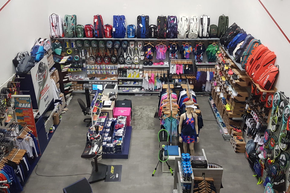 Mike's Tennis Shop - Impression #1 | © Mike Krug