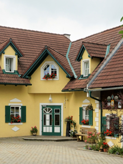 Mostgut Kuchlbauer_von außen_Oststeiermark | © Mostgut Kuchlbauer