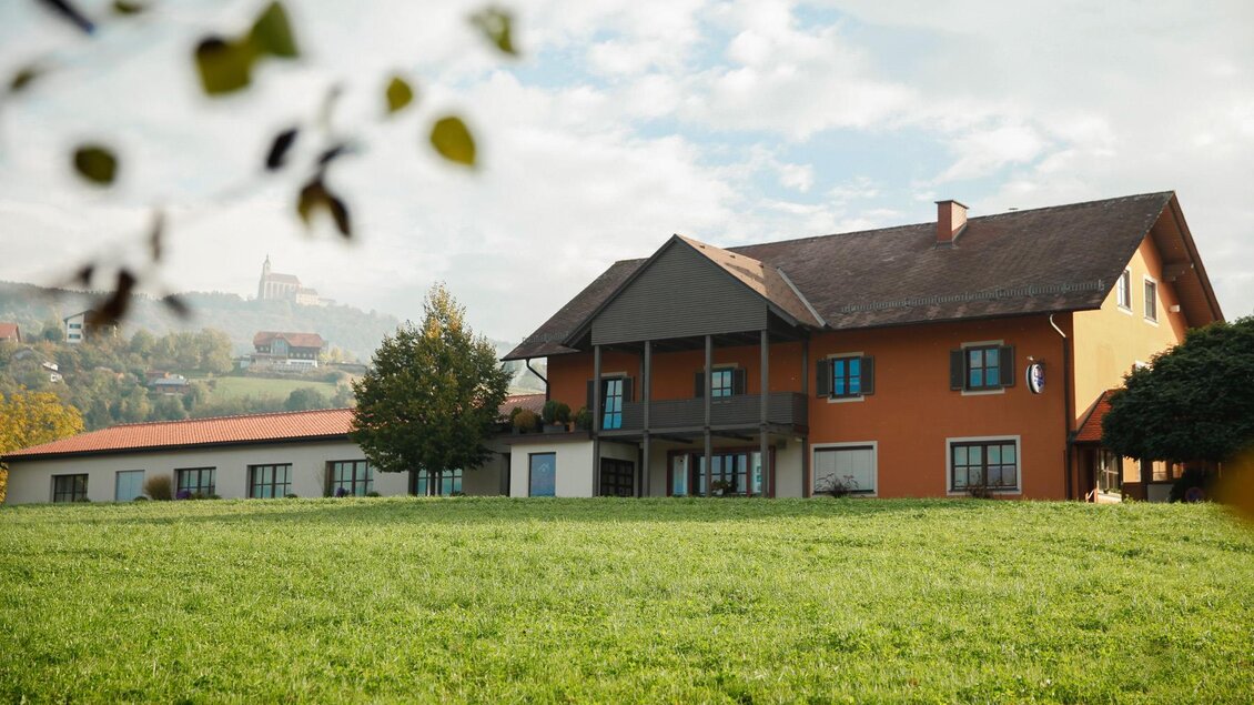 Gasthof Kerschhofer_Aussenansicht_Oststeiermark | © Gasthof Kerschhofer