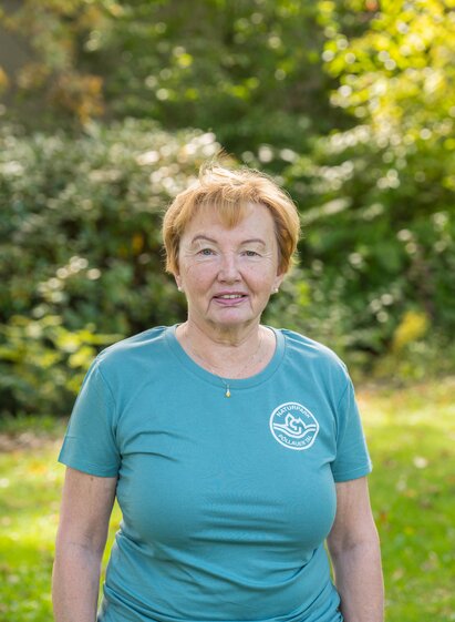 Pöllau_Naturepark mediator Heidi Wiesenhofer_East Styria | Helmut Schweighofer | © Helmut Schweighofer