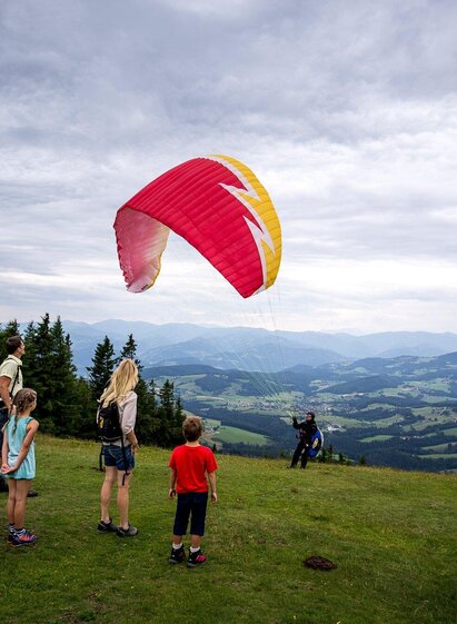 Paragleiten am Schöckl | © Region Graz - Tom Lamm