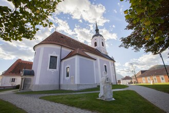 Pfarrkirche Stubenberg_Außenansicht_Oststeiermark | © Tourismusverband Oststeiermark