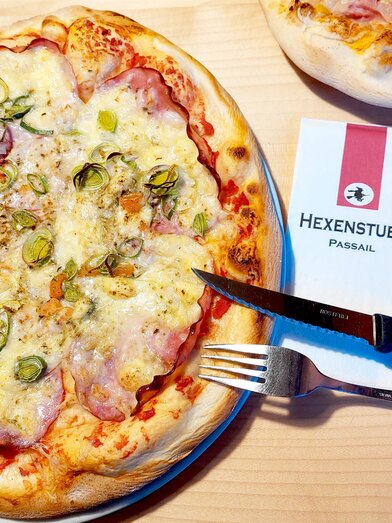Witch's parlor_Pizza_Eastern Styria | © Tourismusverband Oststeiermark | Chiara Raith | © Tourismusverband Oststeiermark
