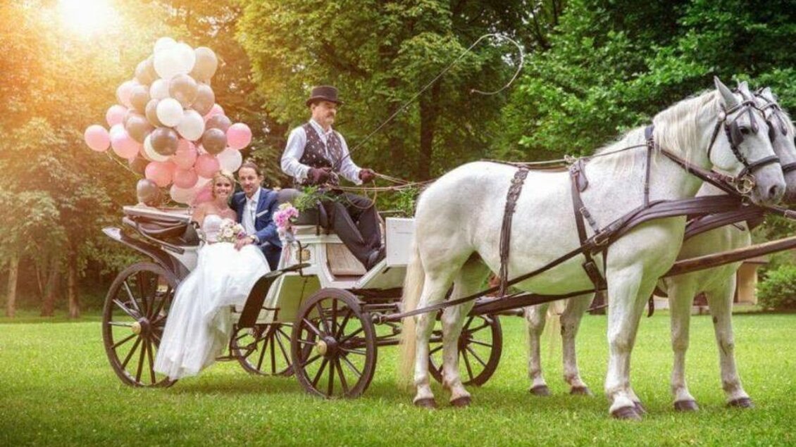 Spatenhof_Hochzeitskutsche | © Spatenhof